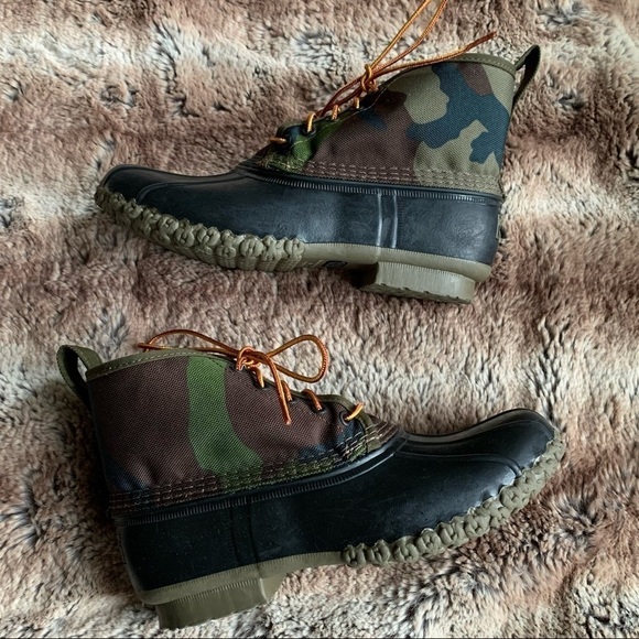 L.L. Bean Nylon Camo Bean Boots - Picture 4 of 14